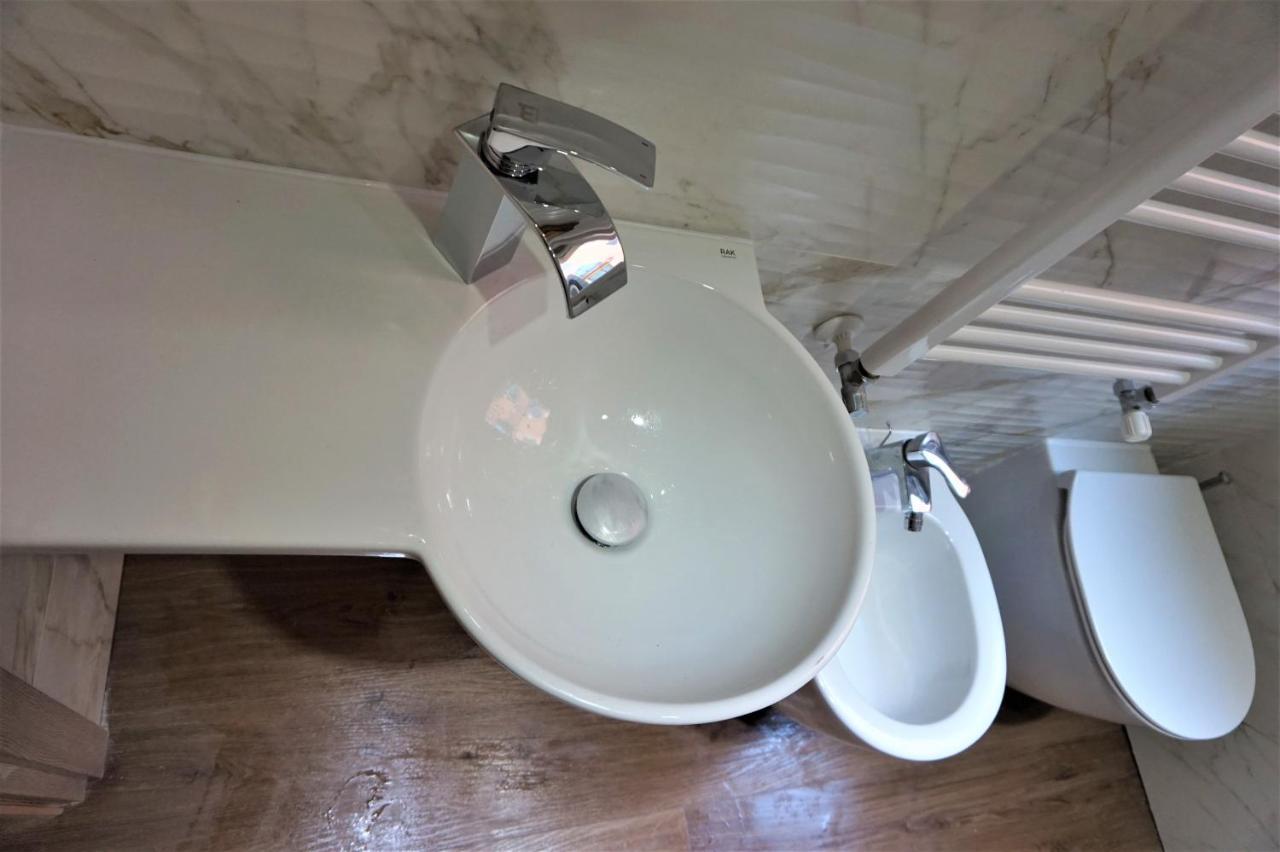 Sara S Luxury Home Five Minutes From Piazza San Marco 威尼斯 外观 照片